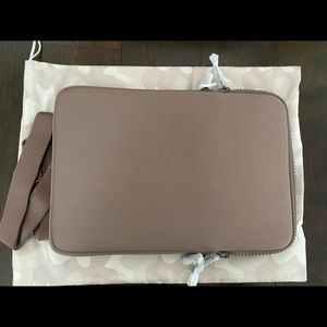 Dagne Dover laptop sleeve - Core pink (BRAND NEW)